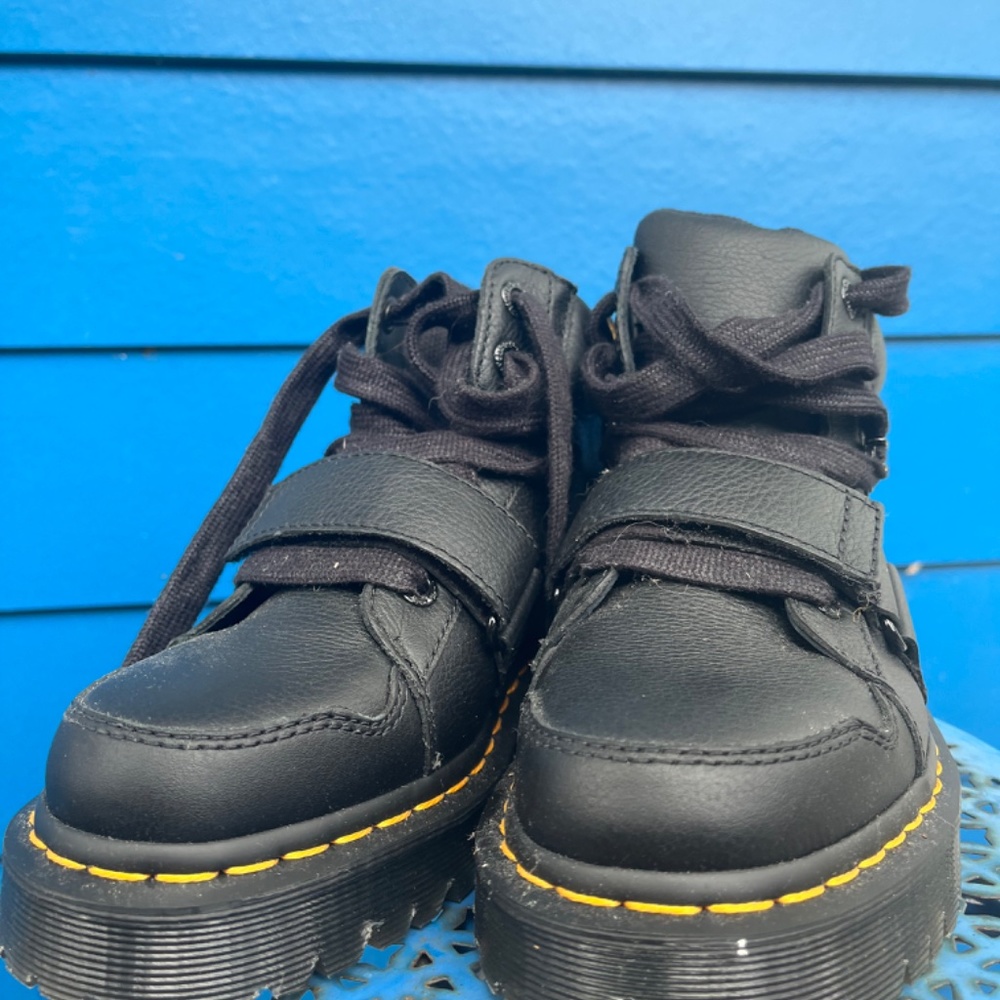 Zuma sales doc martens
